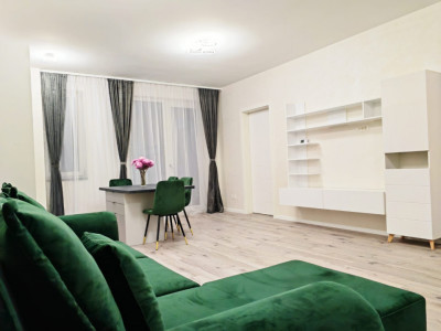 Apartament modern 2 camere, zona Vivo! Comision 0!