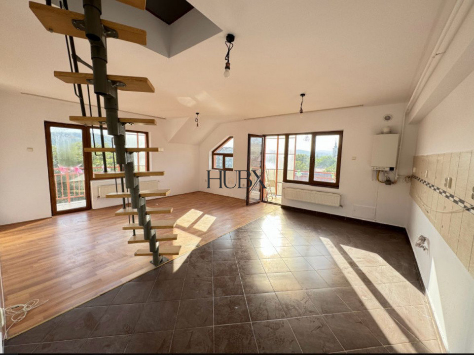 Apartament cu scara interioara 3 camere 80 mp si parcare inclusa