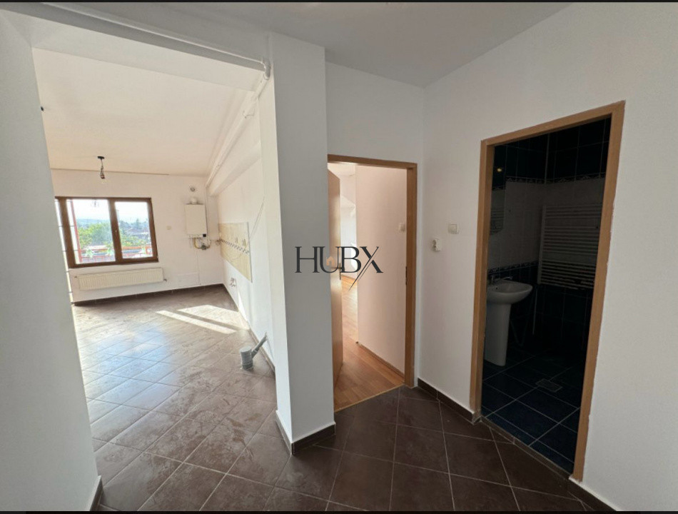 Apartament cu scara interioara 3 camere 80 mp si parcare inclusa
