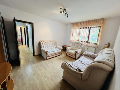 Apartament 3 camere decomandat, parter inalt, zona Big Manastur