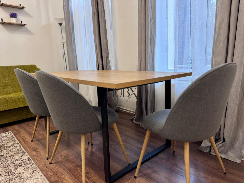 Oportunitate! Zona Ultracentrală! Apartament 2 camere + mezanin, 56mp utili.