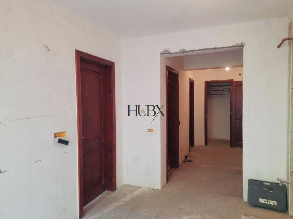Apartament sau spatiu comercial 56 mp si terasa cu parcare inclusa in zona Porii