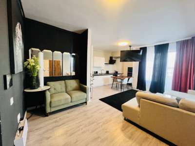 Apartament de lux ultra dotat de 3 camere 67 mp utli in zona Teilor