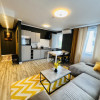 Apartament ultra dotat de 3 camere 60 mp utili plus balcon in zona Teilor