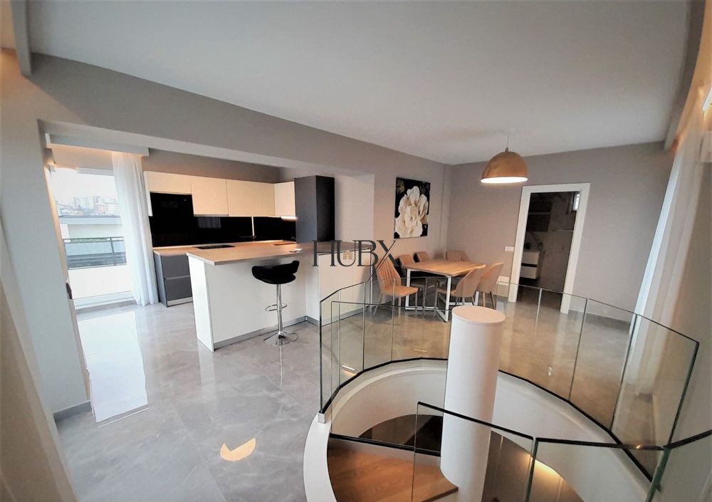 Penthouse de lux pe 2 nivele 150 mp utili plus terasa 50 mp Buna Ziua!