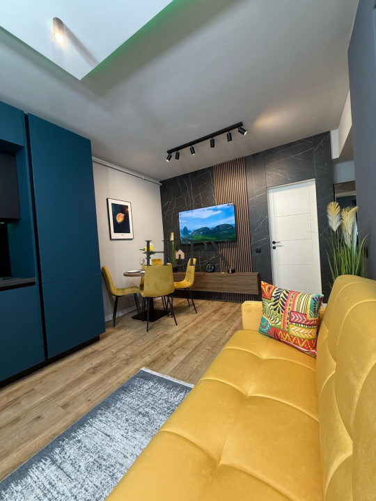 Apartament de lux 3 camere etajul 1  nou in zona Terra