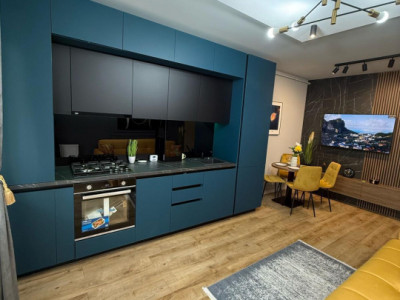 Apartament de lux 3 camere etajul 1  nou in zona Terra