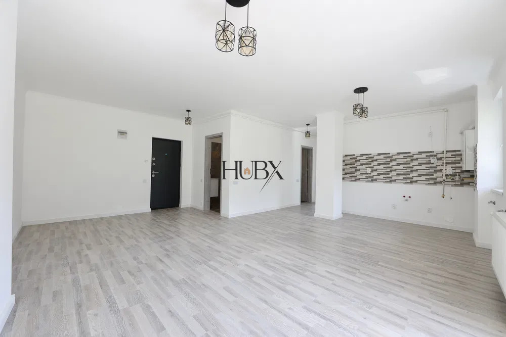 Apartament de 3 camere si 2 bai 67 mp in ansamblu privat Teilor