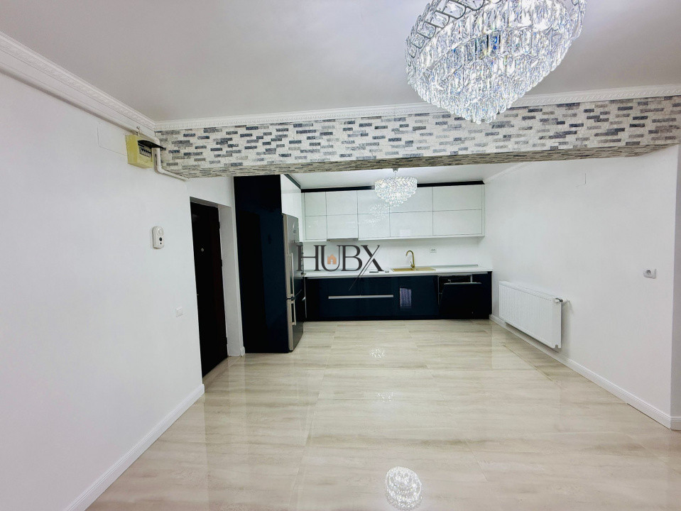 Apartament modern, nou, 4 camere, parcare, zona Florilor!