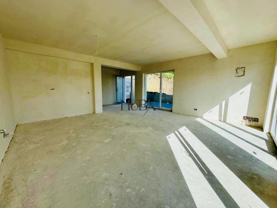 Oportunitate!Duplex semifinisat, 120mp, priveliste spre lac, Chinteni!