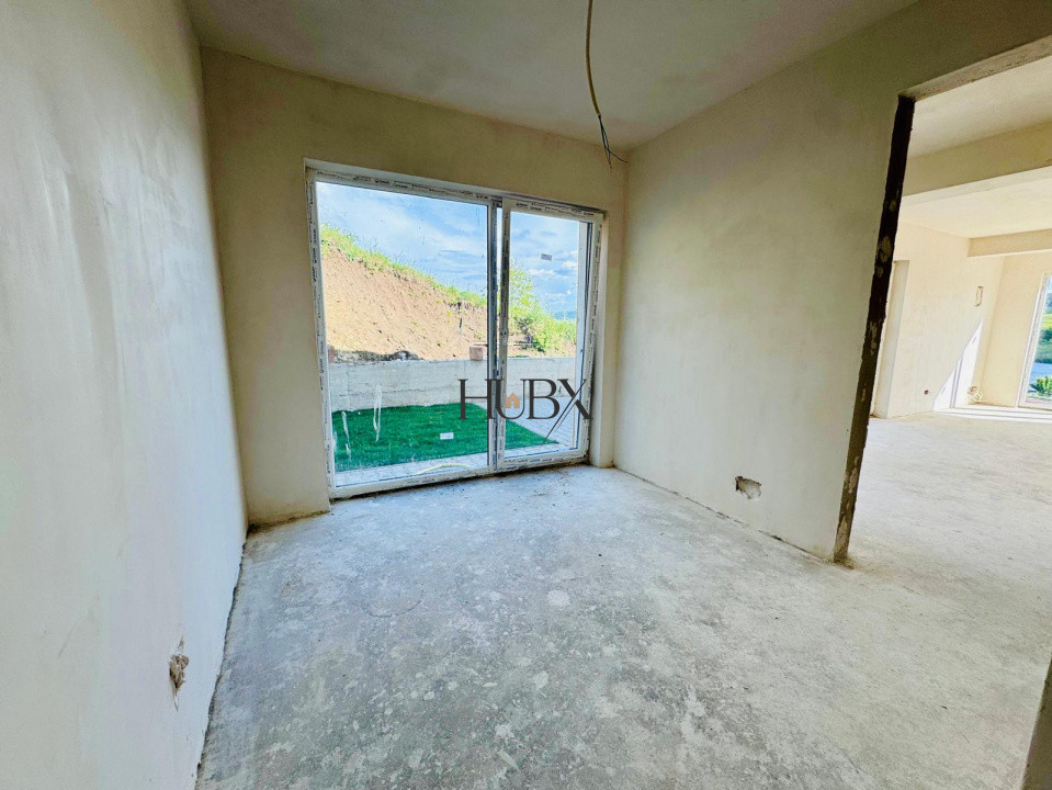 Oportunitate!Duplex semifinisat, 120mp, priveliste spre lac, Chinteni!