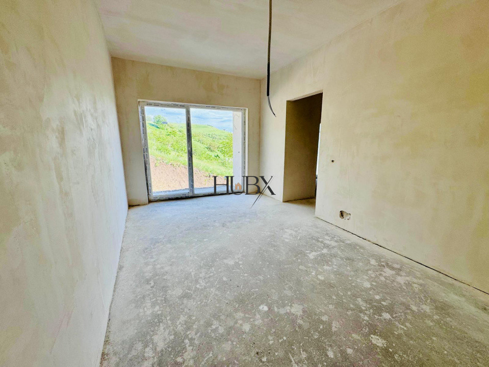 Oportunitate!Duplex semifinisat, 120mp, priveliste spre lac, Chinteni!