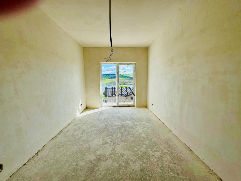 Oportunitate!Duplex semifinisat, 120mp, priveliste spre lac, Chinteni!