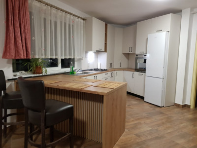 Apartament 3 cam, 68 mp, parcare, zona BMW Floresti