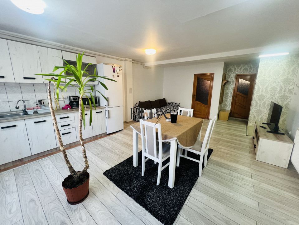 Apartament de inchiriat cu 2 camere, parcare inclusa,  zona Terilor