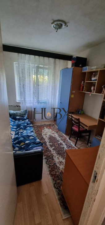 Apartament de  3 camere decomandat in zona Retezat