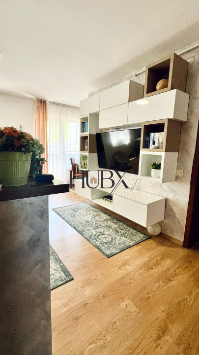 Apartament de 3 camere, garaj individual si boxa incluse in pret zona Teilor