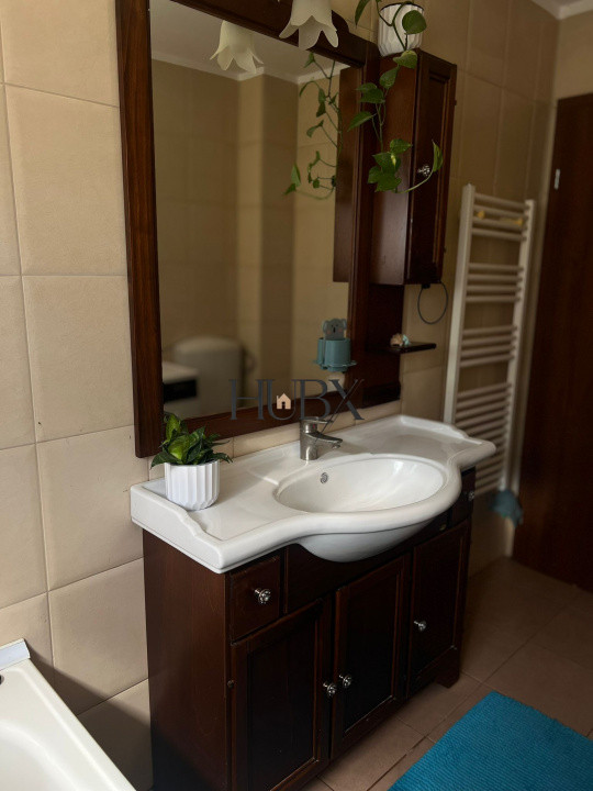 Apartament de 3 camere, garaj individual si boxa incluse in pret zona Teilor