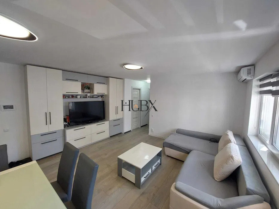 Apartament de 3 camere 60 mp utili si 2 parcari etajul 1 zona Cetatii