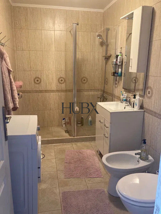 Apartament 2 camere decomandat etajul 3 in zona Catanelor