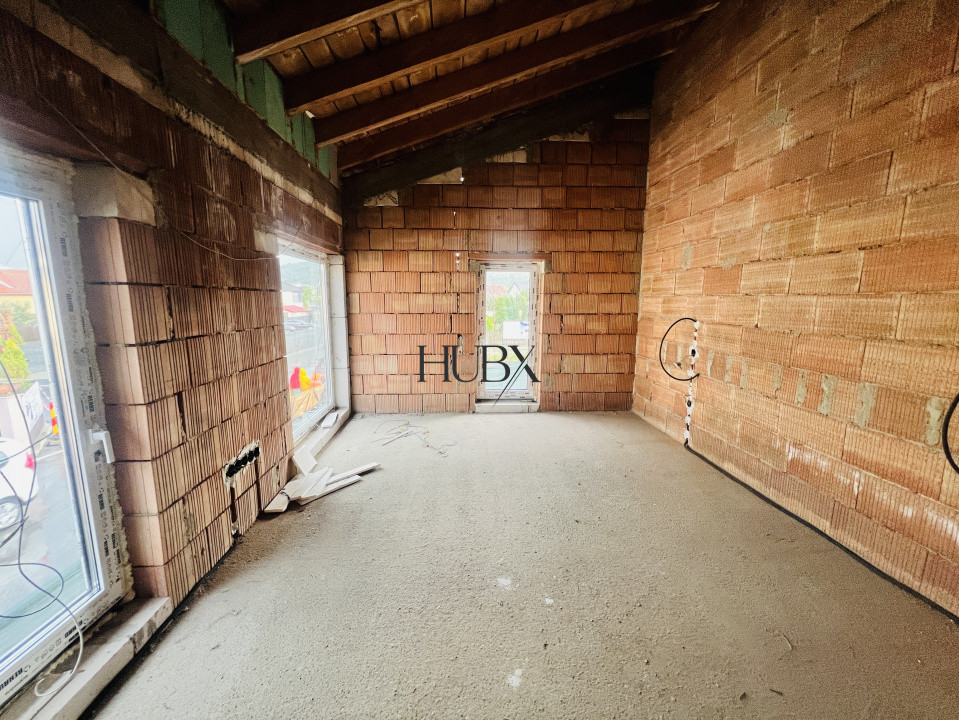 Duplex 4 camere 3 bai 130mp utili si 190 mp teren liber in zona Terra!