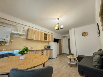 Apartament cu 2 camere finisat modern pe strada Stadionului
