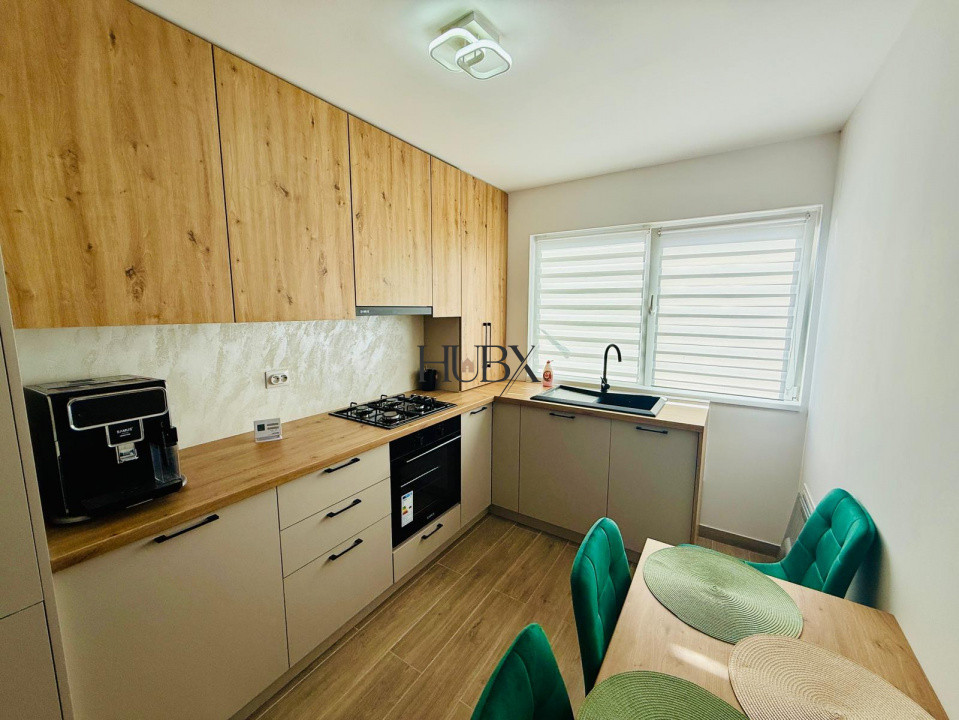 Apartament, 3 camere, paracare, strada Tineretului, Floresti!