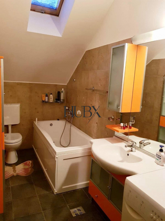 Apartament 2 camere 44 mp utili plus pod si balcon zona Cetatii