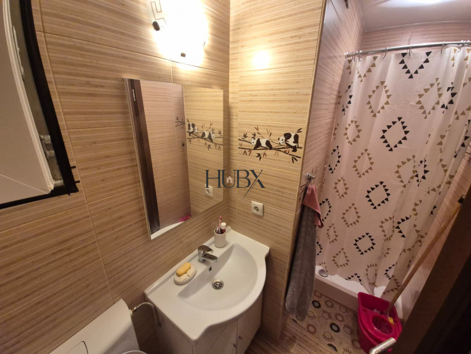 Apartament 3 camere, 2 bai, 64mp, decomandat, zona Intre Lacuri