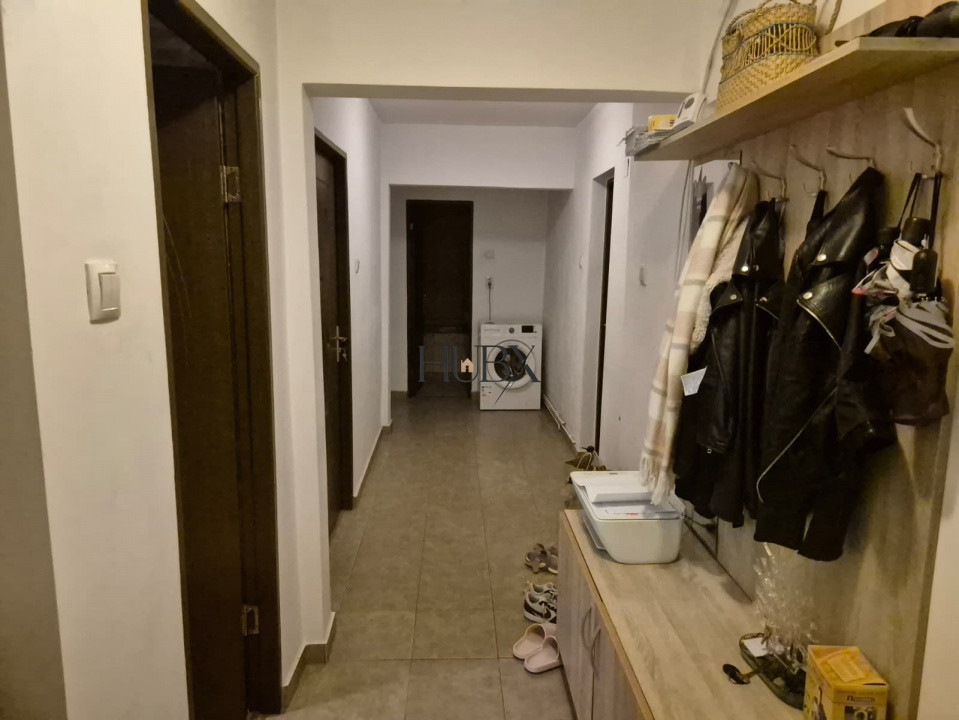 Apartament 3 camere, 2 bai, 64mp, decomandat, zona Intre Lacuri