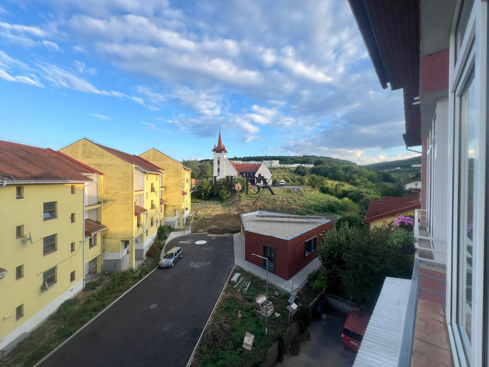 Comision 0%  Apartament de 3 camere 66 mp si 8 mp balcon Eroilor