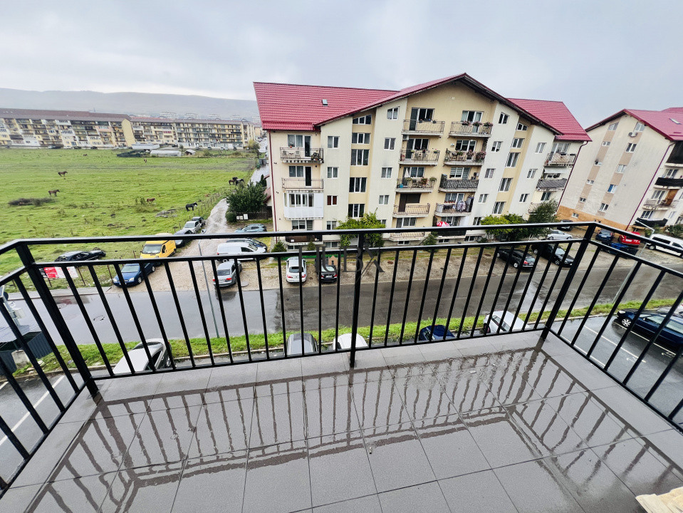 Apartament 2 camere 45 mp, etaj 3 cu parcare inclusa zona Teilor
