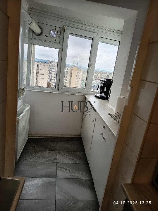 Apartament 3 camere decomandat etaj 10 zona Mc Donald Manastur