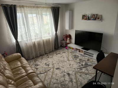 Apartament 3 camere decomandat etaj 10 zona Mc Donald Manastur