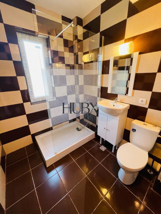 Apartament 2 camere 50 mp utili si garaj, zona Teilor