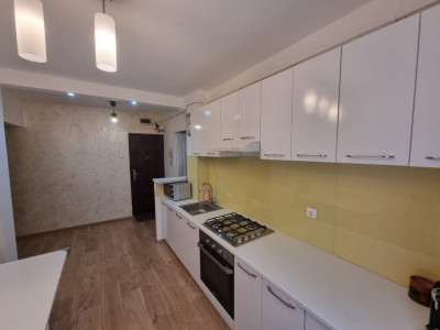 Apartament 3 cam, finisat, zona A Vlaicu