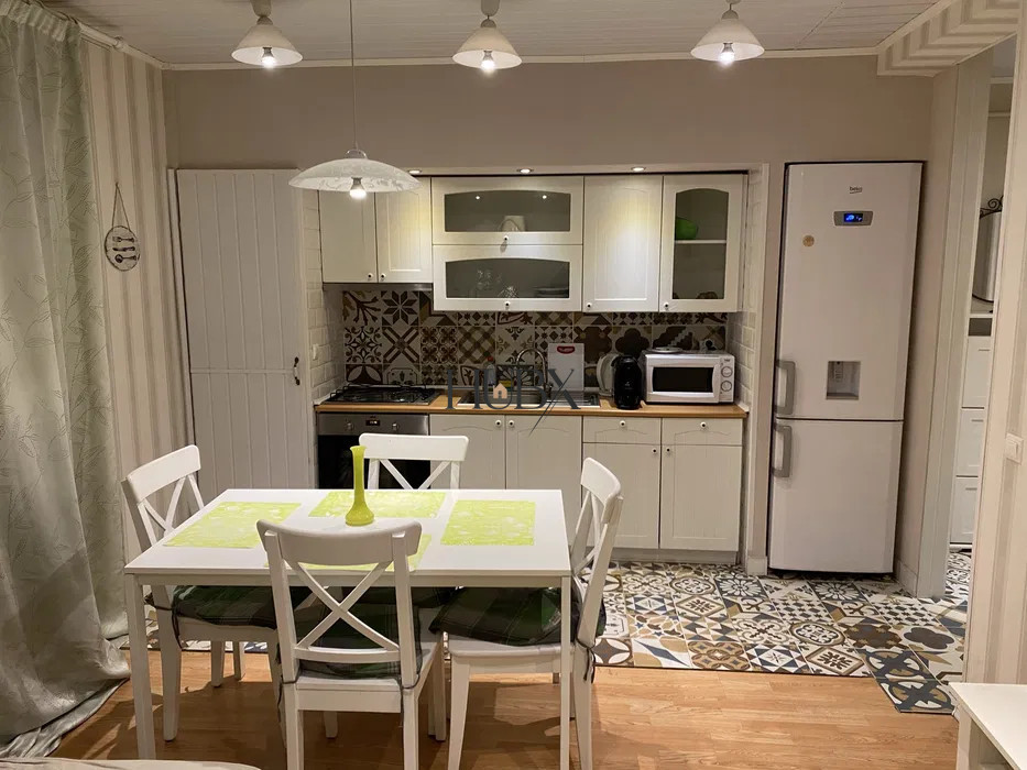 Apartament de 2 camere in bloc nou, parcare inclusa cu bariera  zona Primaverii