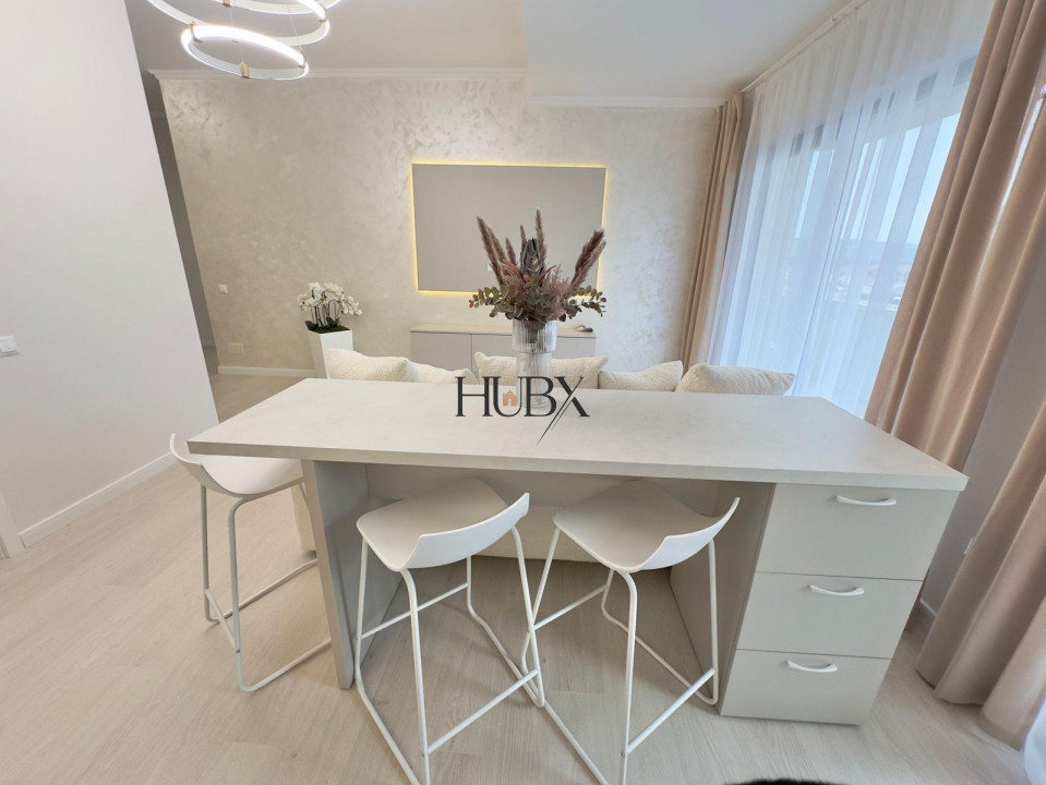 Apartament 3 cam, ultrafinisat, 56 mp, terasa 12 mp, garaj, zona Eroilor