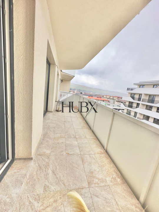 Apartament 3 cam, ultrafinisat, 56 mp, terasa 12 mp, garaj, zona Eroilor