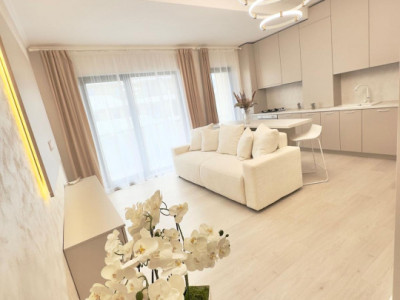 Apartament 3 cam, ultrafinisat, 56 mp, terasa 12 mp, garaj, zona Eroilor