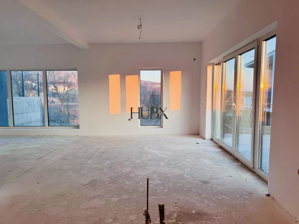 Duplex semifinisat, 198mp utili , garaj, zona Chinteni! Comision 0%!