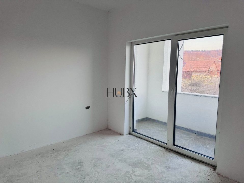 Duplex semifinisat, 198mp utili , garaj, zona Chinteni! Comision 0%!