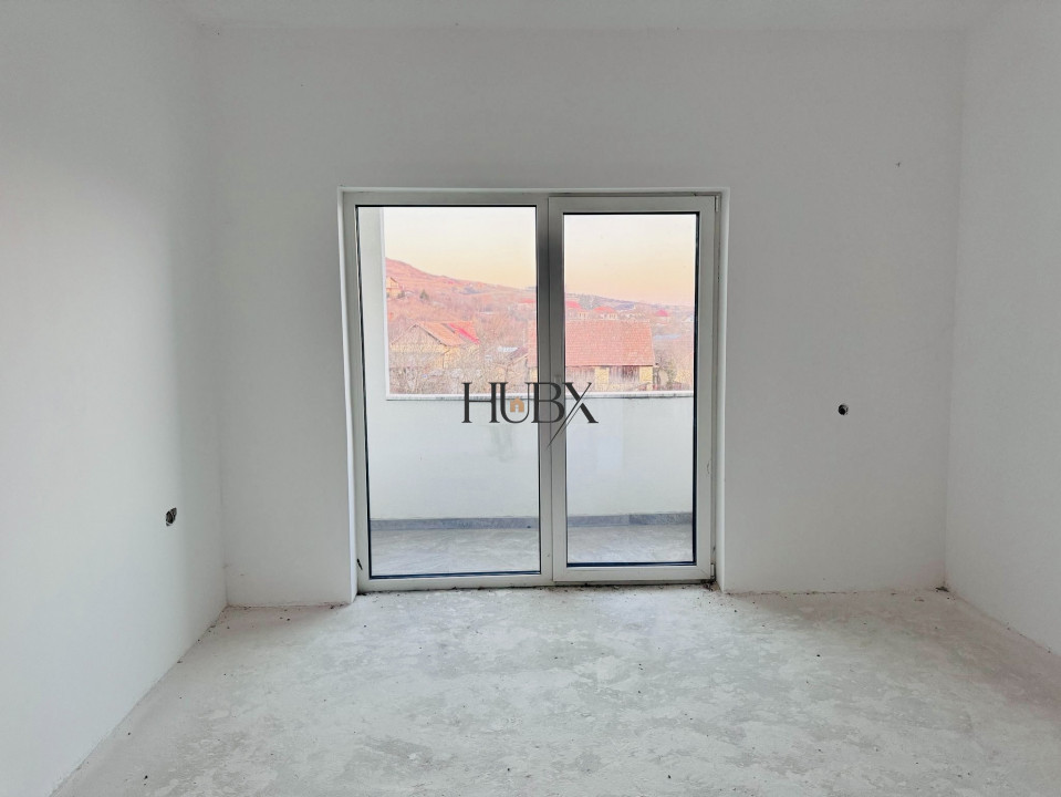 Duplex semifinisat, 198mp utili , garaj, zona Chinteni! Comision 0%!