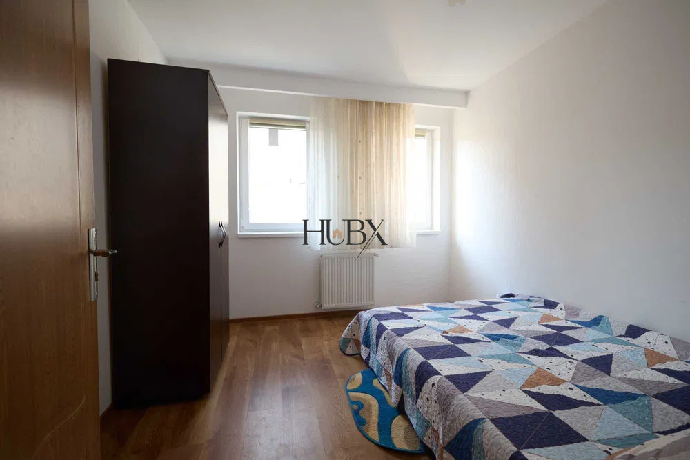Apartament de 3 camere 67 mp cu parcare inclusa zona Florilor