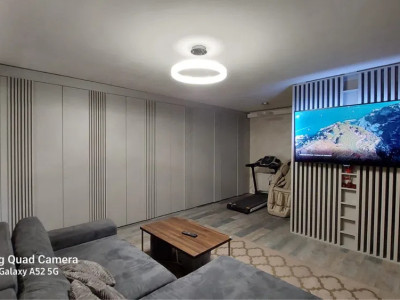 Apartment 78 mp utili cu gradina de 50 mp in zona Teilor
