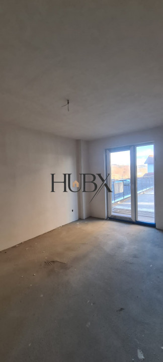 Apartemant doua camere, 50mp utili, terasa de 80mp, parcare, zona Someșului