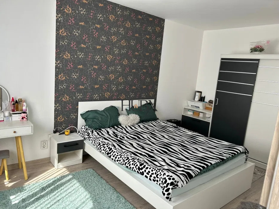 Apartament de 3 camere 74mp utili, mobilat utilat cu parcare in zona Teilor