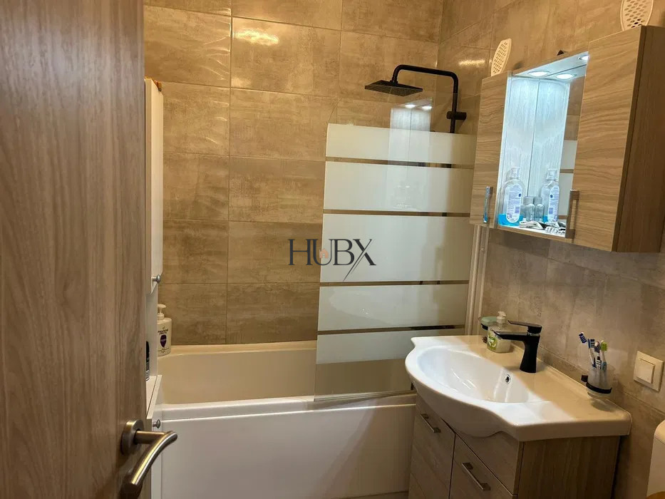 Apartament de 3 camere 74mp utili, mobilat utilat cu parcare in zona Teilor