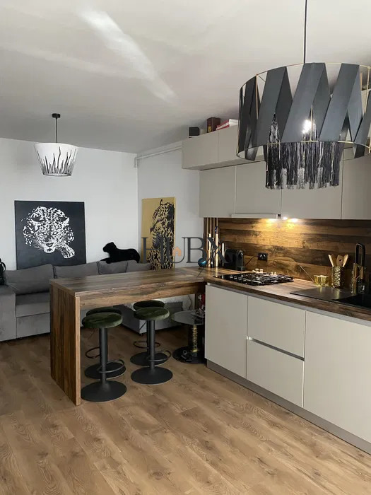 Apartament 2 camere, etaj intermediar zona BMW
