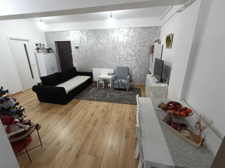 Apartament de 3 camere de 62 mp si terasa 12 mp in zona Sesul de sus